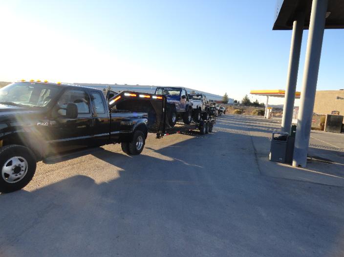 32 foot gooseneck 2 jeeps